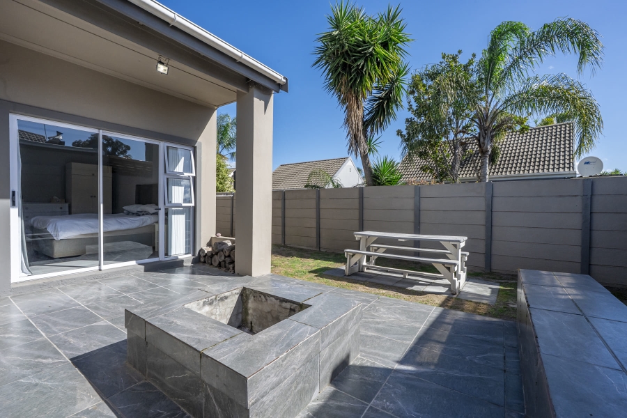 3 Bedroom Property for Sale in Protea Village Western Cape